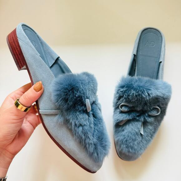 AD DAUGHTERS Blue Grey Rabbit Fur Flats Pointy Toe Bow Slides Mules Shoes 7.5 - Picture 1 of 13